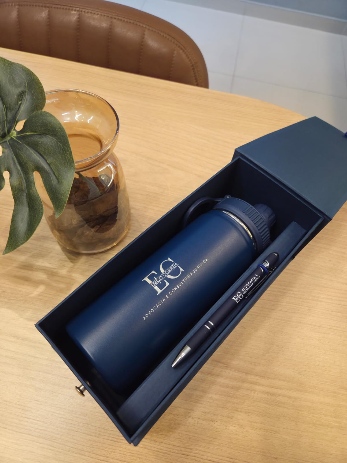 Kit Garrafa/Caneta/Caixa - Imagem 6