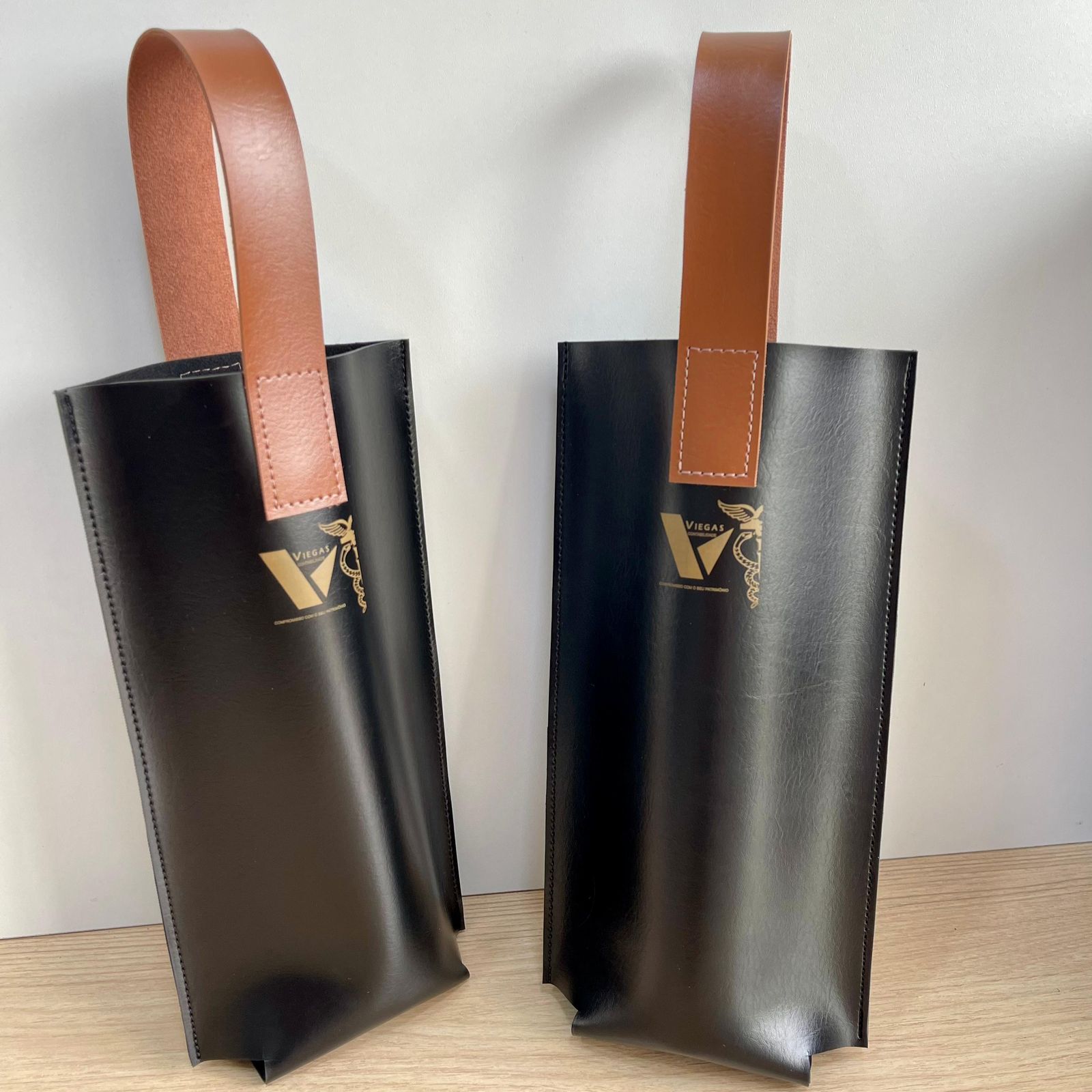 Porta Vinho com Alça - Imagem 2