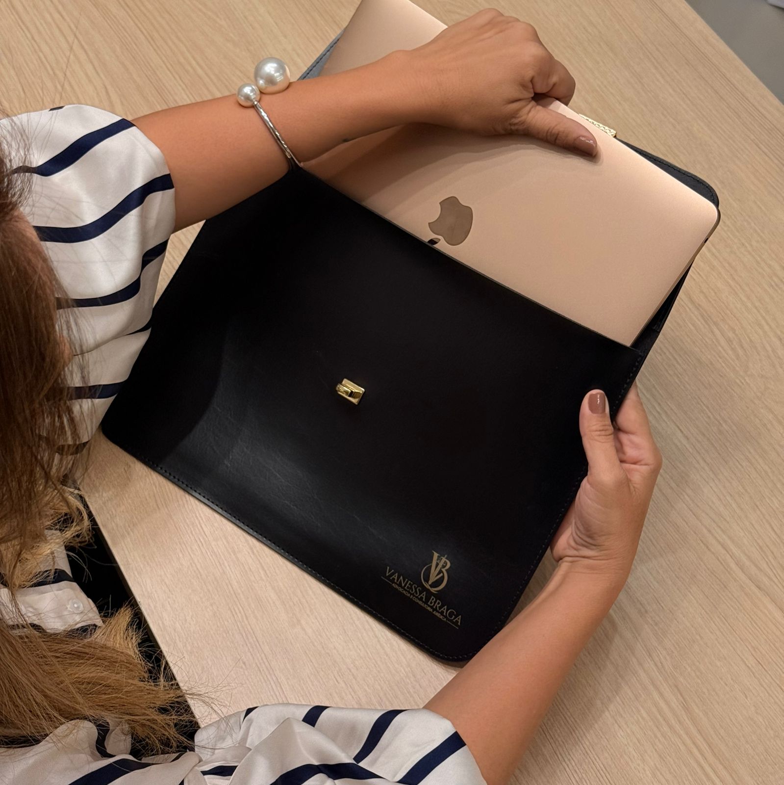 Case Slim P e M - Imagem 5