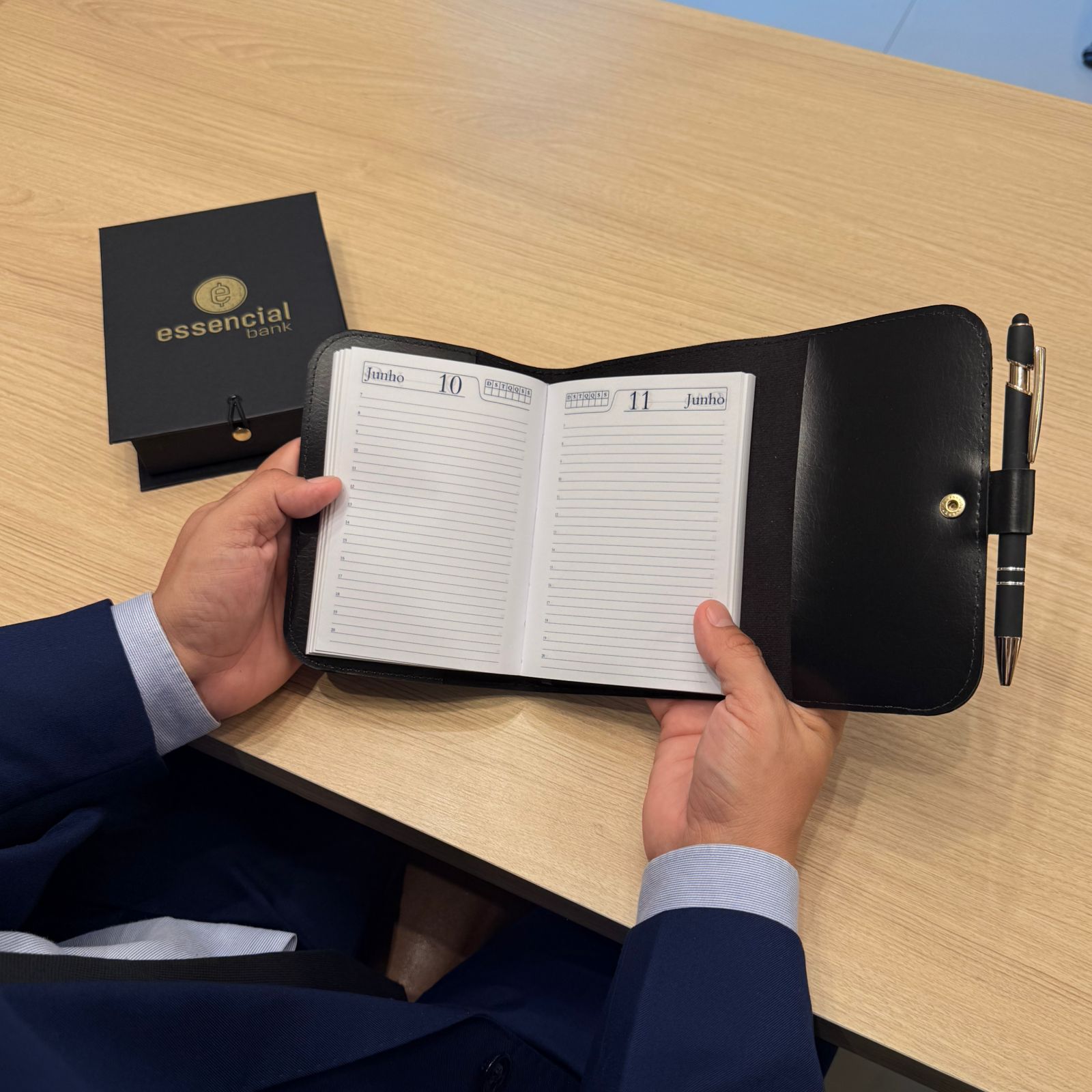 Kit: Agenda A6/Caneta/Caixa - Imagem 3